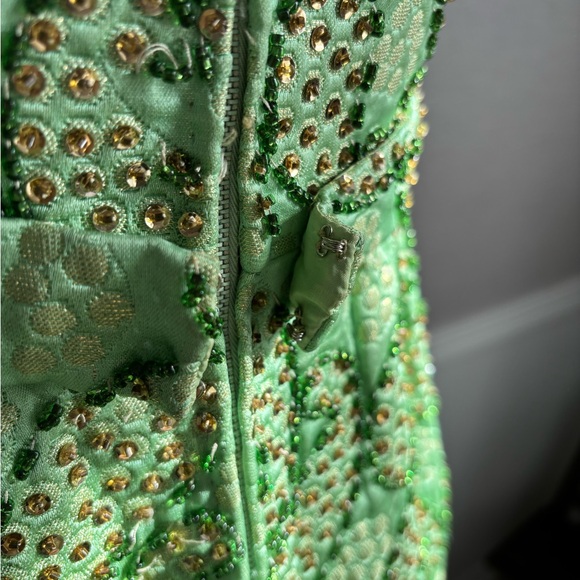 Green Patterned Midi Dress - Picture 9 of 11
